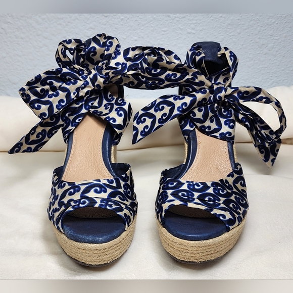 Ugg Lucianna Marrakech Wegdes size 9 - Picture 2 of 13